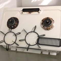 Paloma パロマ ガスコンロ PA-S42H-R ガステーブル 都市ガス用右大バーナー ホワイト 2020年製 クリーニング済みの画像