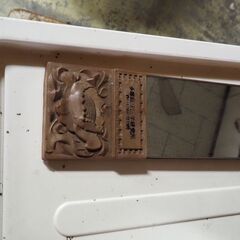 レトロな寒暖計、かがみ付き，アンティークの画像