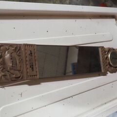 レトロな寒暖計、かがみ付き，アンティークの画像