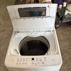 アイリスオーヤマ全自動洗濯機　４.５キロの画像