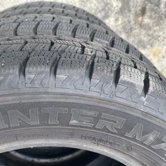 ダンロップ  スタッドレスタイヤ155/70R13 バリ溝4本セットの画像
