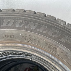 ダンロップ  スタッドレスタイヤ155/70R13 バリ溝4本セットの画像