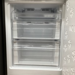 Haierの2ドア冷蔵庫のご紹介ですの画像