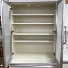 Pamouna 食器棚 2枚扉の画像