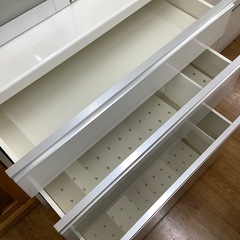 Pamouna 食器棚 2枚扉の画像