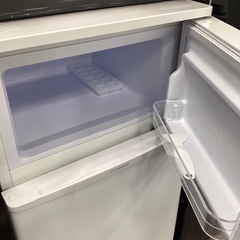【安心！6ヶ月間の保証付き！】ELSONIC 2ドア冷蔵庫入荷しました！の画像