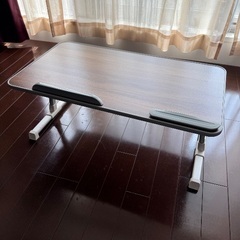 便利！折りたためるミニテーブルの画像