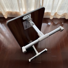 便利！折りたためるミニテーブルの画像