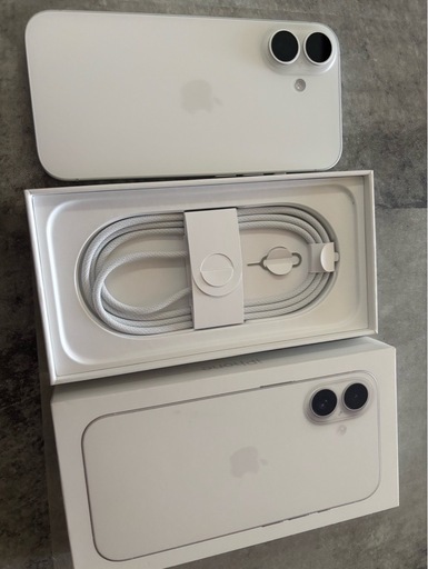 iPhone16 128GB simフリー