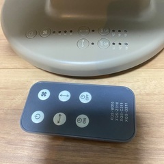 ±0（プラスマイナスゼロ） サーキュレーター XQS-W310 リモコン付きの画像