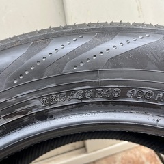 タイヤ4本　ヨコハマアドバンスV3 新車外し　半額以下の画像