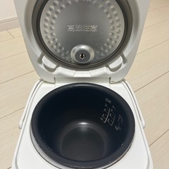 東芝ジャー炊飯器の画像