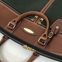 ss7824　サムソナイト ガーメントバッグ グリーン 鍵付き Samsonite ガーメントケース キャンバス×レザー 深緑 出張 スーツ入れ カバン 鞄 メンズ ガーメントバッグ 中古の画像