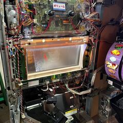 【愛品館 市原店】店頭取引のみ/サミー　コードギアス反逆のルルーシュZF　５号機　スロット実機の画像