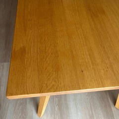 木製ダイニングテーブル　2〜4人の画像