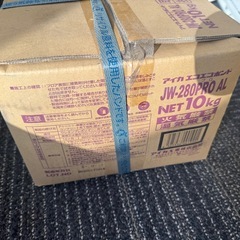 未使用フローリング材 直貼りフローリング用ボンド（ウレタン系接着剤） アイカ JW-280PRO 10kgの画像