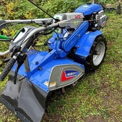 イセキ　耕運機　管理機　KLC65　畑　トラクター　家庭菜園　歩行型の画像
