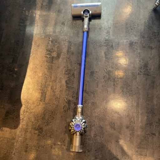 ダイソン掃除機　DC74　
