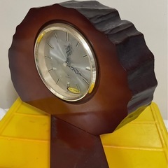 ☺️置時計  台32✖️9✖️h23cm シチズン  天然木製  360°回転可 の画像