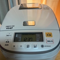 Panasonic 炊飯器10合 可変圧力IHの画像