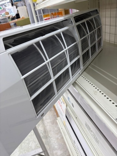 【表示価格より30%OFF・室外機付き】アイリスオーヤマ ルームエアコン IHF-2206G 主に6畳用 2022年製
