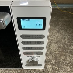 アイリスオーヤマ　オーブンレンジ　MO-F1805-W 2022年製の画像