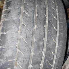 235/50R18 タイヤ4本売りです。の画像