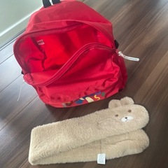 ミキハウスリュック＆マフラーの画像