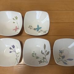ジバンシー　小皿５枚セットの画像