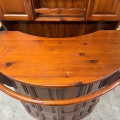  欧州製 天然木 バーカウンター キャビネット スツール 4点セット 店舗什器の画像