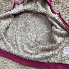 110【裏起毛】 UNIQLO フード付きパーカー　ピンク　パープル　紫の画像