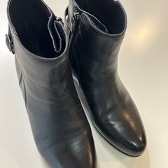 ゴアテックスリーガルレディースショートブーツ箱保存袋タグ冊子付き REGAL 靴23.0センチ雨対策ブラック黒の画像