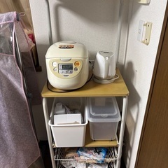 レンジ台 コンセント2口付きの画像