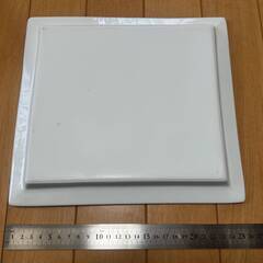 ［相談中］正方形プレートの画像