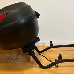 BMW r1100s リアキャリア、ボックス
の画像