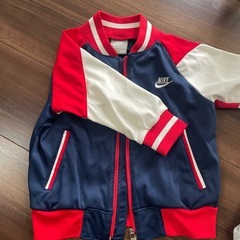 ジャケット、パーカー、ベストの画像