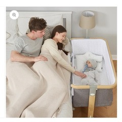 ベビーベッド　折りたたみ可能　の画像