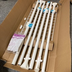 未使用品　アイリスオーヤマ つっぱり棚 の画像