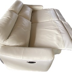 ◎ 2人掛け電動ワイドリクライニングソファ　NITORI ニトリ　UM01 IV の画像