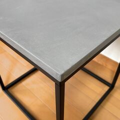 モールテックス ディスプレイ台 グレー｜コンクリート アイアン 展示台 什器 無機質の画像