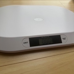 赤ちゃん専用体重計の画像