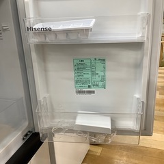 【トレファク　ラパーク岸和田店】2ドア冷蔵庫　Hisense   ファン式　2024年製　135L 49L　の画像