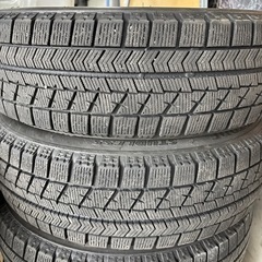 155/65R14スタッドレス冬タイヤVRXの画像