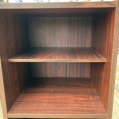 黒檀調のカラーボックスの画像