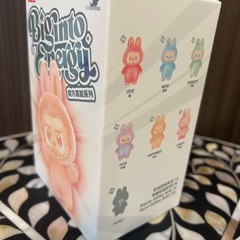 未開封ラブブLABUBUの画像