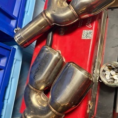 VIP 4本出し　マフラー　出口の画像