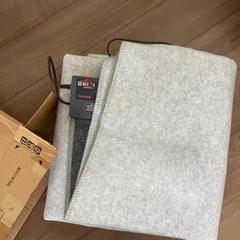 ホットカーペット　2畳用の画像