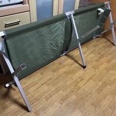 アルミキャンピングベット 折り畳み式 キャンプ アウトドア レジャー ベッド ベンチの画像