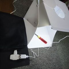 ヤフーオークション出品用　簡易撮影台　LEDライト USB電源の画像