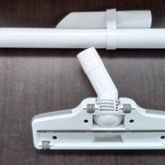 マキタ/makita CL107FDSHW 掃除機 コードレス 充電式クリーナー 10.8V 1.5Ah [バッテリーBL1015/充電器DC10SA/紙パック/説明書付]の画像